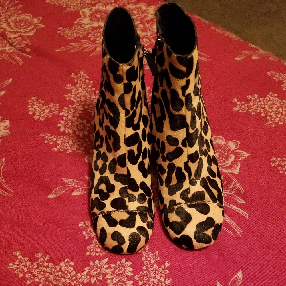 Like new Sole Society booties